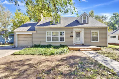 518 N Frazier St, El Dorado, KS 67042