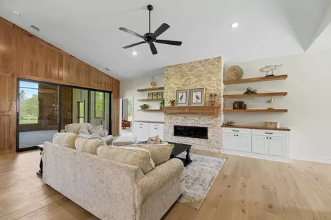 Living - 4085 N Tyler Ct, Maize, KS 67101 photo 1 of 4