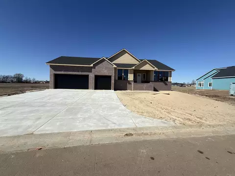 462 Stoney Crk, Clearwater, KS 67026
