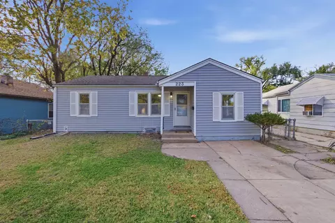 223 S Saint Paul St, Wichita, KS 67213