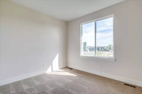 Bedroom - 9630 W Cedar Ln, Maize, KS 67101 photo 3 of 6
