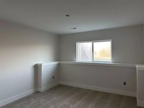 Bedroom - 9630 W Cedar Ln, Maize, KS 67101 photo 6 of 6