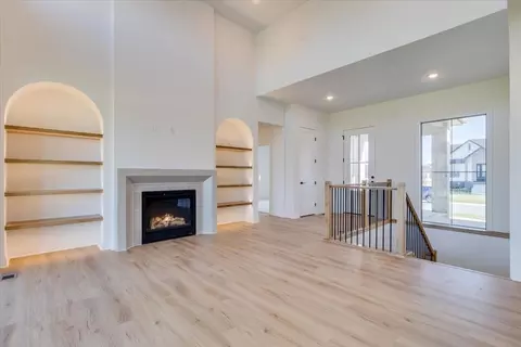 Living - 4431 N Grey Meadows Ct, Maize, KS 67101 photo 1 of 5