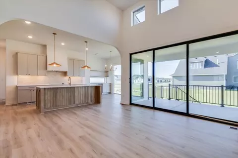 Living - 4431 N Grey Meadows Ct, Maize, KS 67101 photo 2 of 5