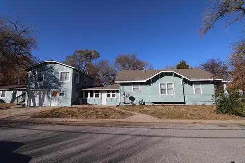 803 N 803 12 N Taylor St, El Dorado, KS 67042