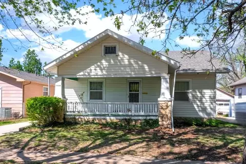 1006 N Washington Ave, Wellington, KS 67152