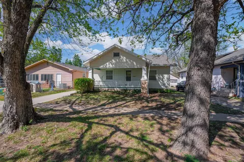 1006 N Washington Ave, Wellington, KS 67152