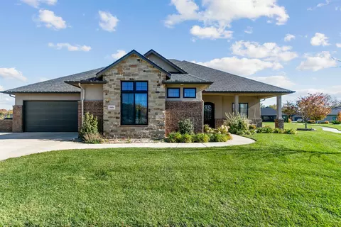 3854 N Red Fox Cir, Maize, KS 67101