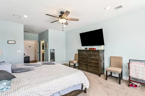 Bedroom - 3854 N Red Fox Cir, Maize, KS 67101 photo 2 of 3