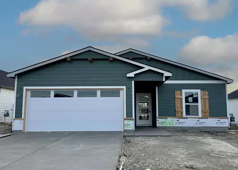 3561 E Hollandale St, Derby, KS 67037