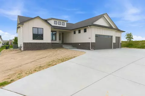 Exterior - 4997 N Emerald, Maize, KS 67101 photo 2 of 6