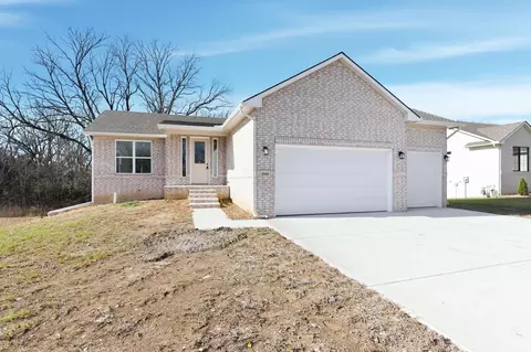 1543 S Meadowhaven St, Andover, KS 67002