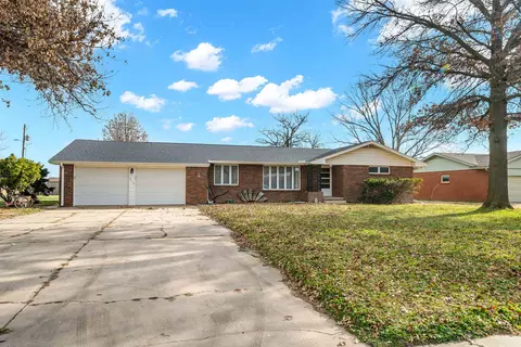 216 N Sedgwick Ave, Burrton, KS 67020