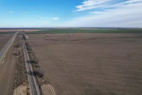 00000 Lightville Rd, Salina, KS 67401