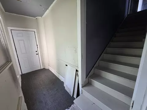 Entry Way - 318 E 7th Ave, Winfield, KS 67156 photo 1 of 1