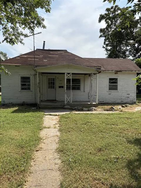 210 N Roosevelt, Marion, KS 66861