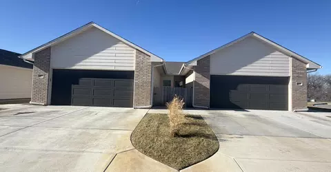 4557 N Sandplum St #4555, Wichita, KS 67205