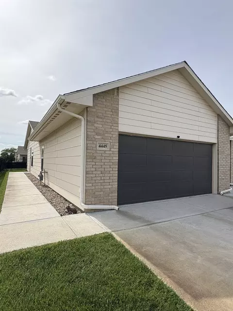 4545-4543 N Sandplum St, Wichita, KS 67205