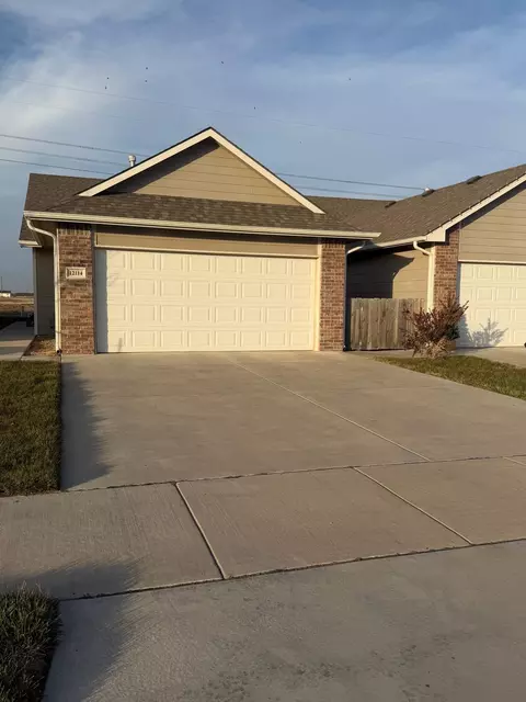12112-12114 W 33rd St N, Wichita, KS 67205