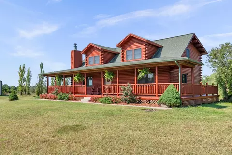 9801 S 103rd St W, Clearwater, KS 67026