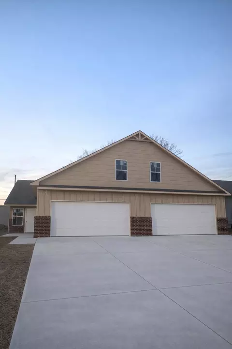 731 N Elder St, Wichita, KS 67212