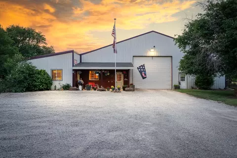 Exterior - 21950 W 79th St S, Viola, KS 67149 photo 1 of 2