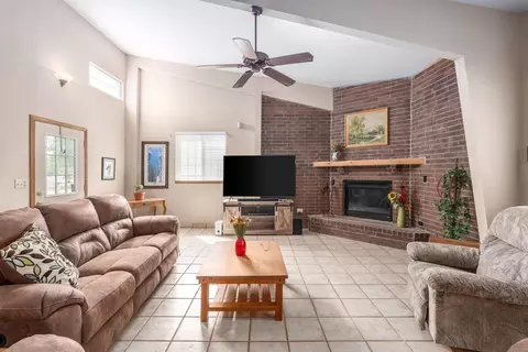Living - 21950 W 79th St S, Viola, KS 67149 photo 2 of 3