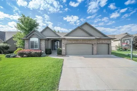 3110 N Landon Cir, Wichita, KS 67205