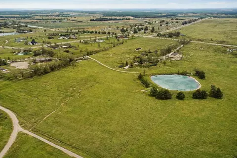27427 NE Neosho, Garnett, KS 66032