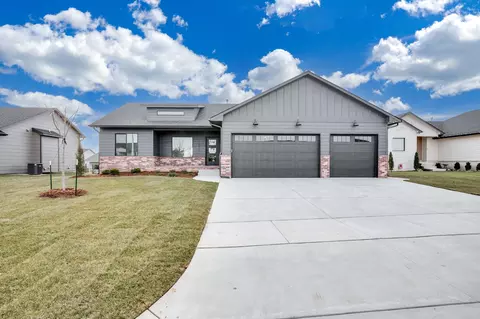10503 W Basil St, Wichita, KS 67215
