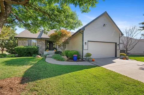 1038 N Bristol St, Wichita, KS 67206