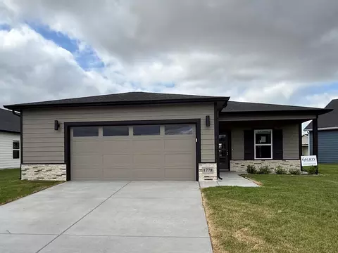 1778 W Redbud Ln, Goddard, KS 67052