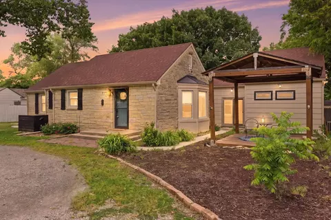 21 N Beech Rd, Wichita, KS 67206
