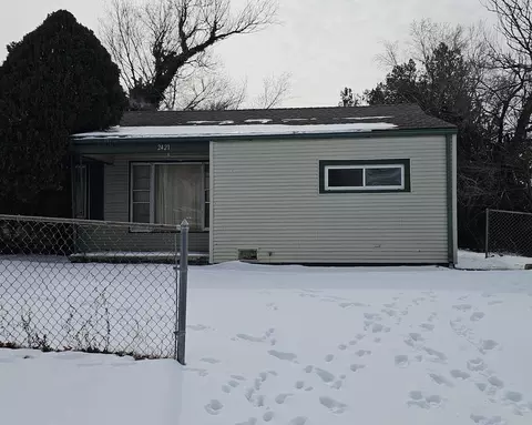 2421 E 22nd St N, Wichita, KS 67219