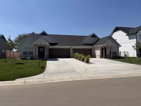 711 N Rainbow Lk UNIT 100, Wichita, KS 67235