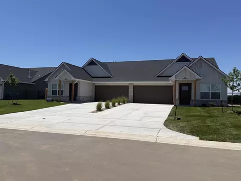 711 N Rainbow Lake St UNIT 200, Wichita, KS 67235