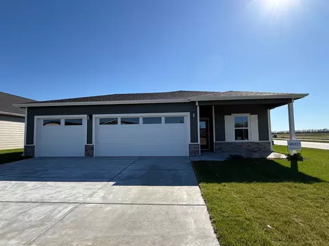 1798 W Redbud Ln, Goddard, KS 67052