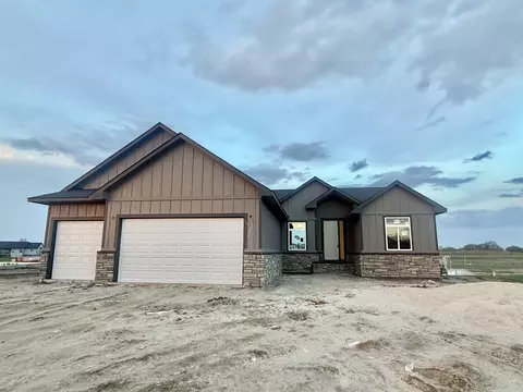 2636 S Clear Creek St, Wichita, KS 67230