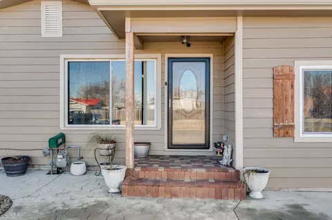 1821 W 27th St S, Wichita, KS 67217