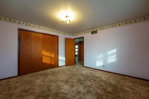 Bedroom - 111 S Jefferson St, Eureka, KS 67045 photo 2 of 5