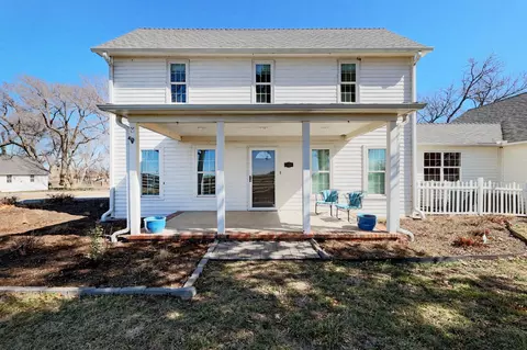 21424 SW County Line Rd, Rose Hill, KS 67133
