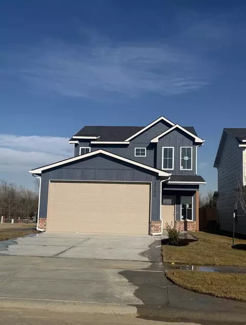 2290 S Horseback St, Wichita, KS 67230
