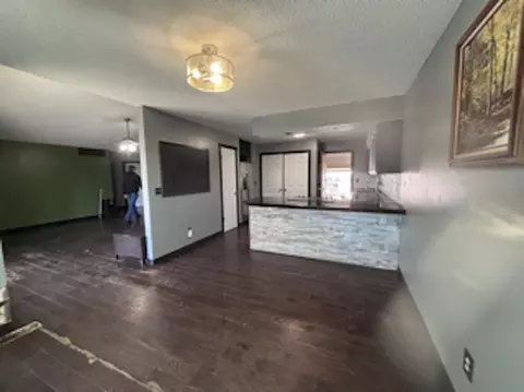 703 Heidi Ln, Mulvane, KS 67110 photo 3