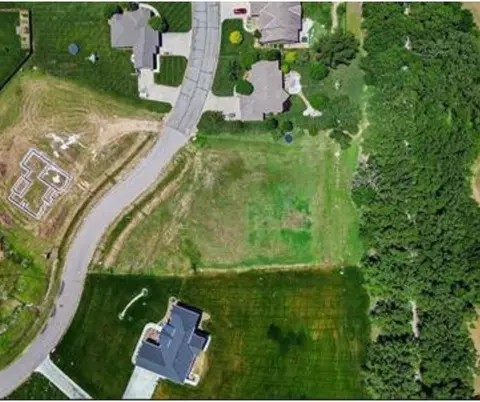 lot1 Block A Trail Rdg, Garden Plain, KS 67050