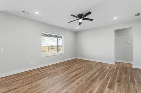 Living - 596 W Long Path Ct, Goddard, KS 67052 photo 5 of 6