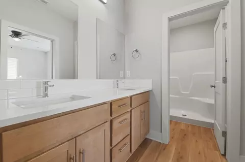 Bath - 596 W Long Path Ct, Goddard, KS 67052 photo 1 of 3