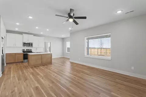 Living - 596 W Long Path Ct, Goddard, KS 67052 photo 2 of 6