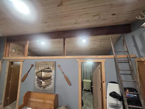Entry Way - 407 Y50, Fall River, KS 67047 photo 1 of 1