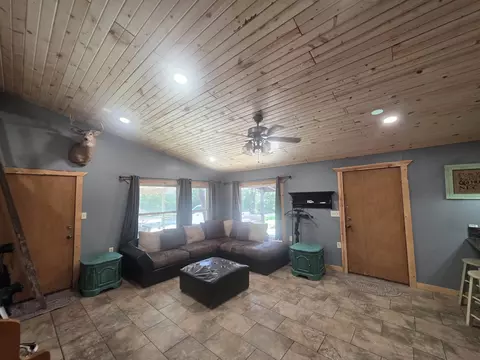Living - 407 Y50, Fall River, KS 67047 photo 1 of 2