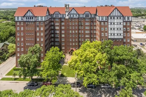 115 S Rutan Ave #8H, Wichita, KS 67218